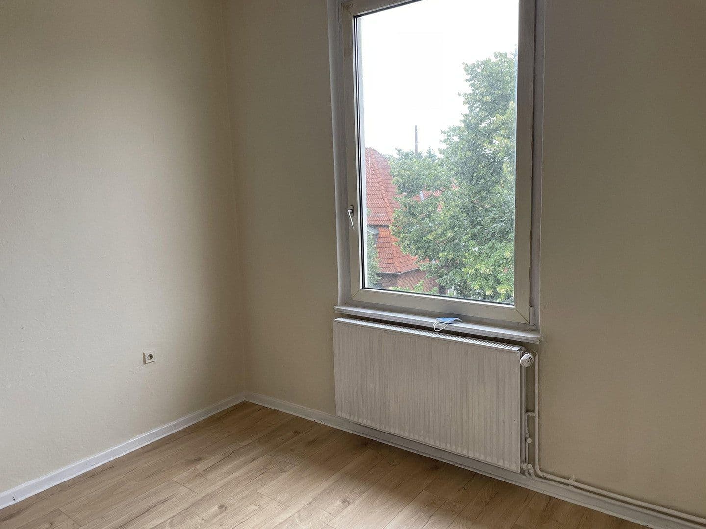 Prenájom bytu 2-izbový 43 m², Liebigstraße 74, Osnabrück, Dolné Sasko Prenájom bytu 2-izbový 43 m², Liebigstraße 74, Osnabrück, Dolné Sasko