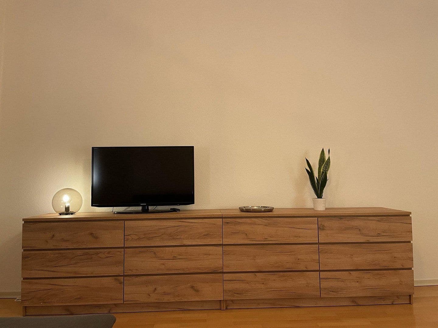 Predaj bytu 2-izbový 56 m², Berlin, Berlín Predaj bytu 2-izbový 56 m², Berlin, Berlín