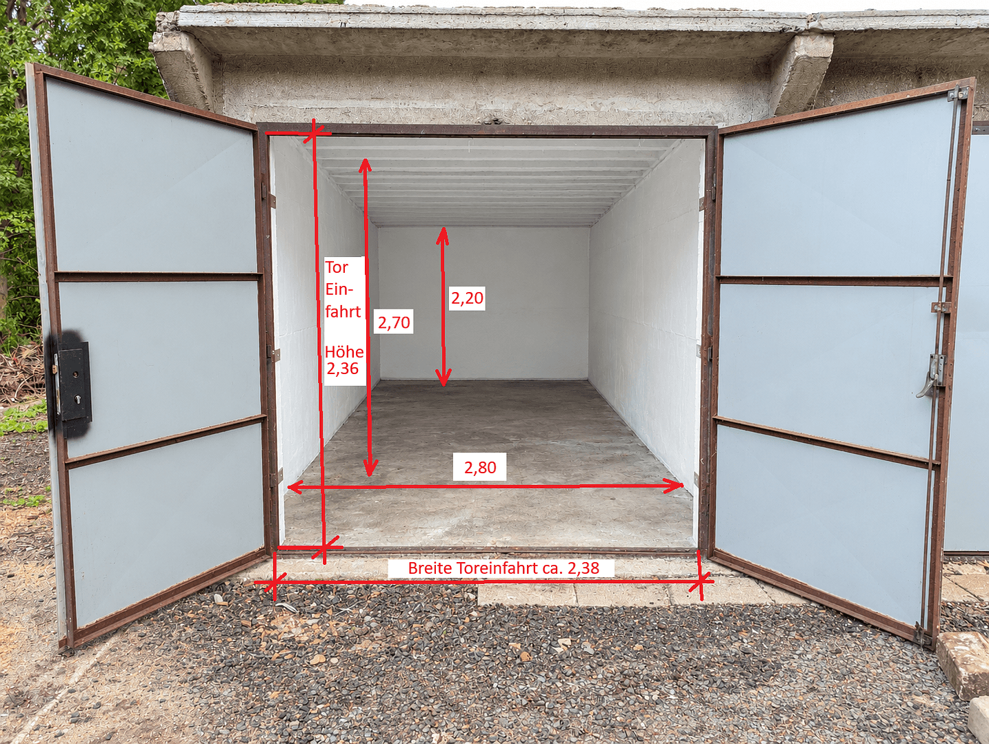 Prenájom garáže 17 m², Laugkstraße 32, Senftenberg - Zły Komorow, Brandenbursko Prenájom garáže 17 m², Laugkstraße 32, Senftenberg - Zły Komorow, Brandenbursko