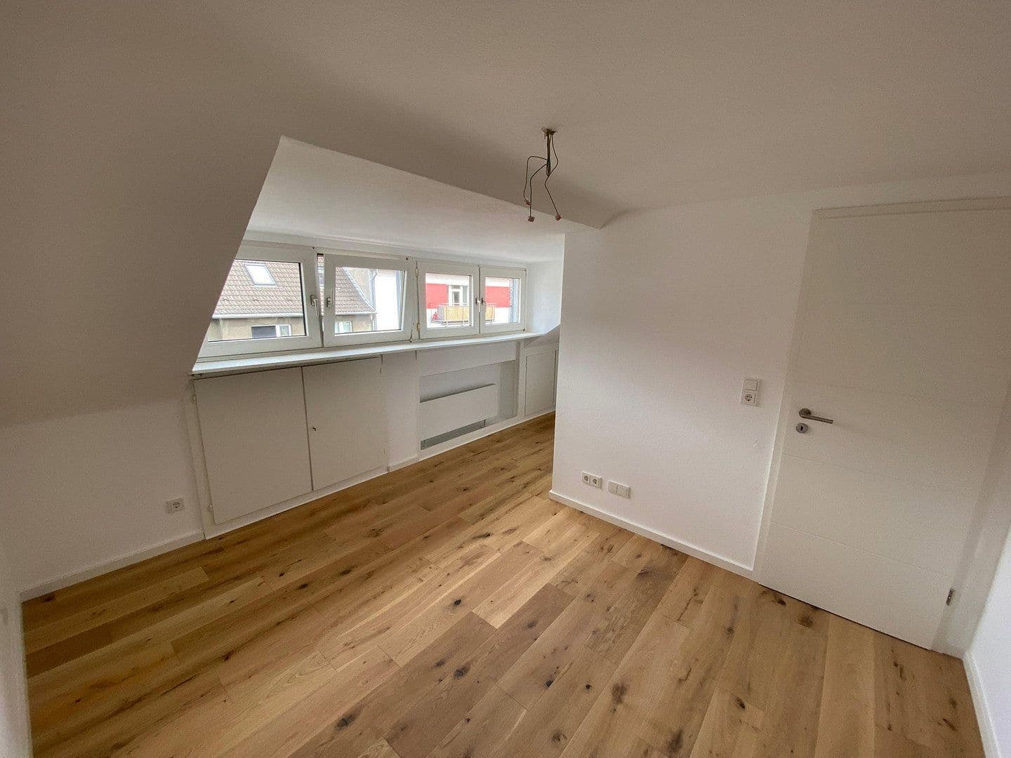 Prenájom bytu 2-izbový 34 m², Blücherstraße 8, Köln, Severné Porýnie - Westfálsko Prenájom bytu 2-izbový 34 m², Blücherstraße 8, Köln, Severné Porýnie - Westfálsko