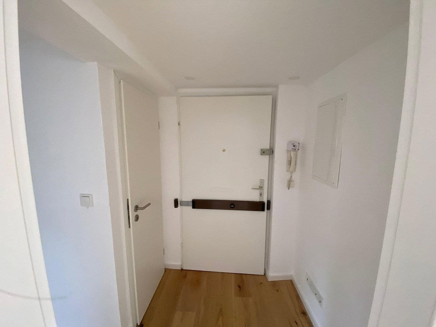 Prenájom bytu 2-izbový 34 m², Blücherstraße 8, Köln, Severné Porýnie - Westfálsko Prenájom bytu 2-izbový 34 m², Blücherstraße 8, Köln, Severné Porýnie - Westfálsko