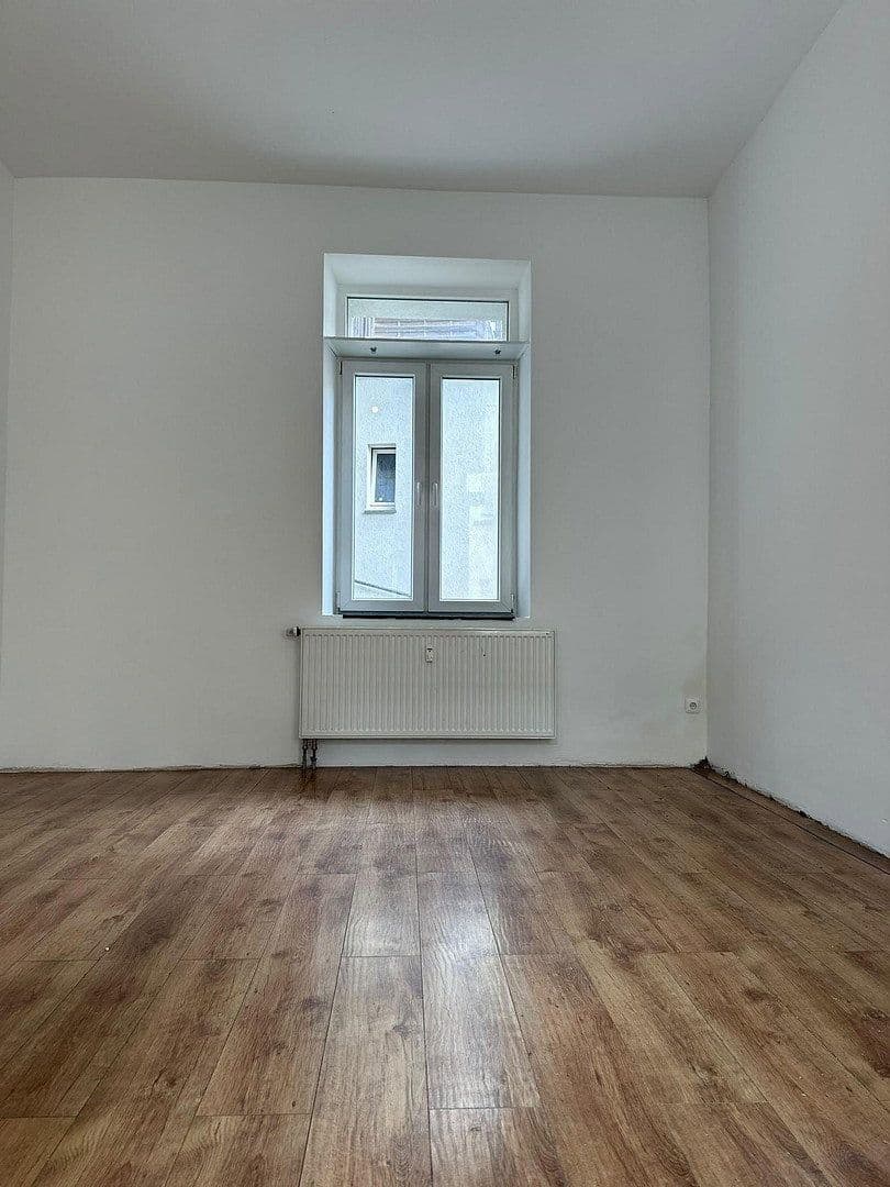Prenájom bytu 3-izbový 77 m², Van Meenen Str 4, Solingen, Severné Porýnie - Westfálsko Prenájom bytu 3-izbový 77 m², Van Meenen Str 4, Solingen, Severné Porýnie - Westfálsko