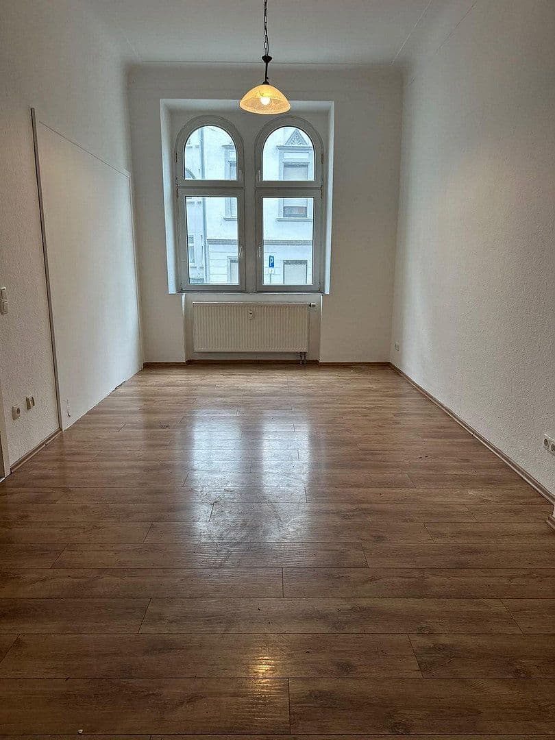 Prenájom bytu 3-izbový 77 m², Van Meenen Str 4, Solingen, Severné Porýnie - Westfálsko Prenájom bytu 3-izbový 77 m², Van Meenen Str 4, Solingen, Severné Porýnie - Westfálsko