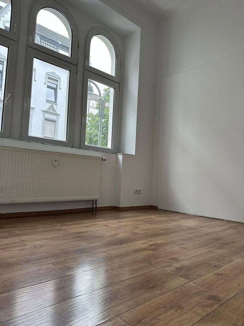 Prenájom bytu 3-izbový 77 m², Van Meenen Str 4, Solingen, Severné Porýnie - Westfálsko Prenájom bytu 3-izbový 77 m², Van Meenen Str 4, Solingen, Severné Porýnie - Westfálsko