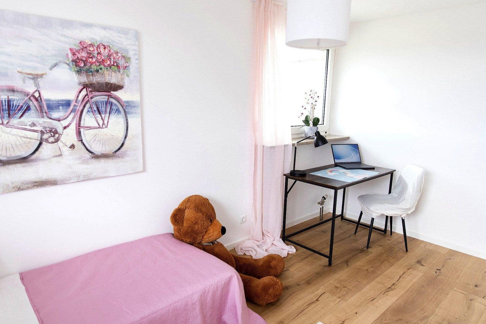 Prenájom bytu 3-izbový 88 m², Goethering 54, Stein, Bavorsko Prenájom bytu 3-izbový 88 m², Goethering 54, Stein, Bavorsko