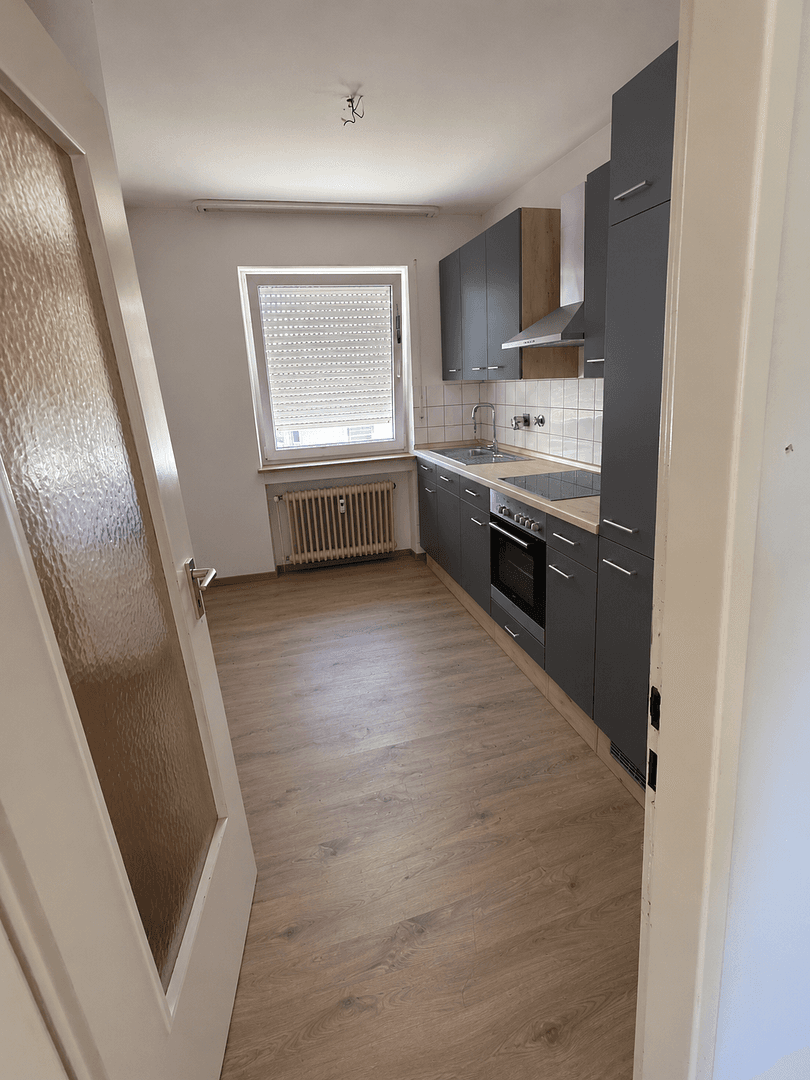 Prenájom bytu 3-izbový 88 m², Nürnberg, Bavorsko Prenájom bytu 3-izbový 88 m², Nürnberg, Bavorsko