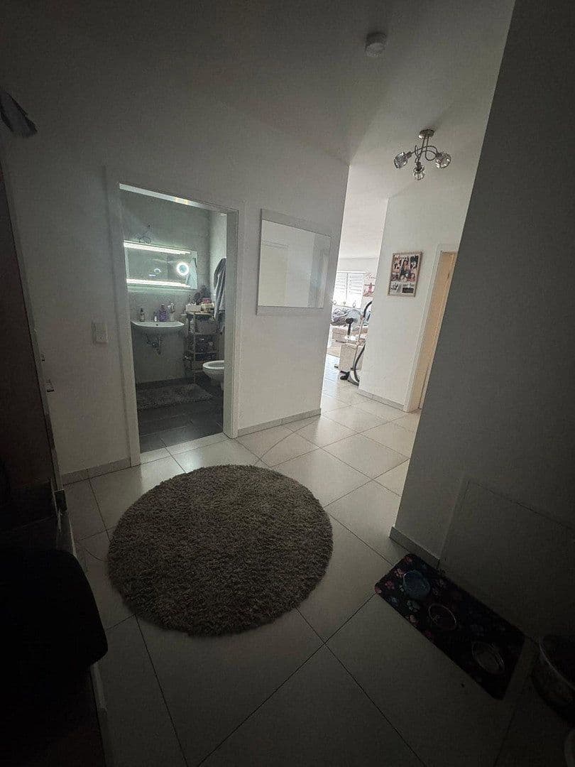 Prenájom bytu 7-izbový 164 m², Bantzerweg 4 A, Gießen, Hesensko Prenájom bytu 7-izbový 164 m², Bantzerweg 4 A, Gießen, Hesensko