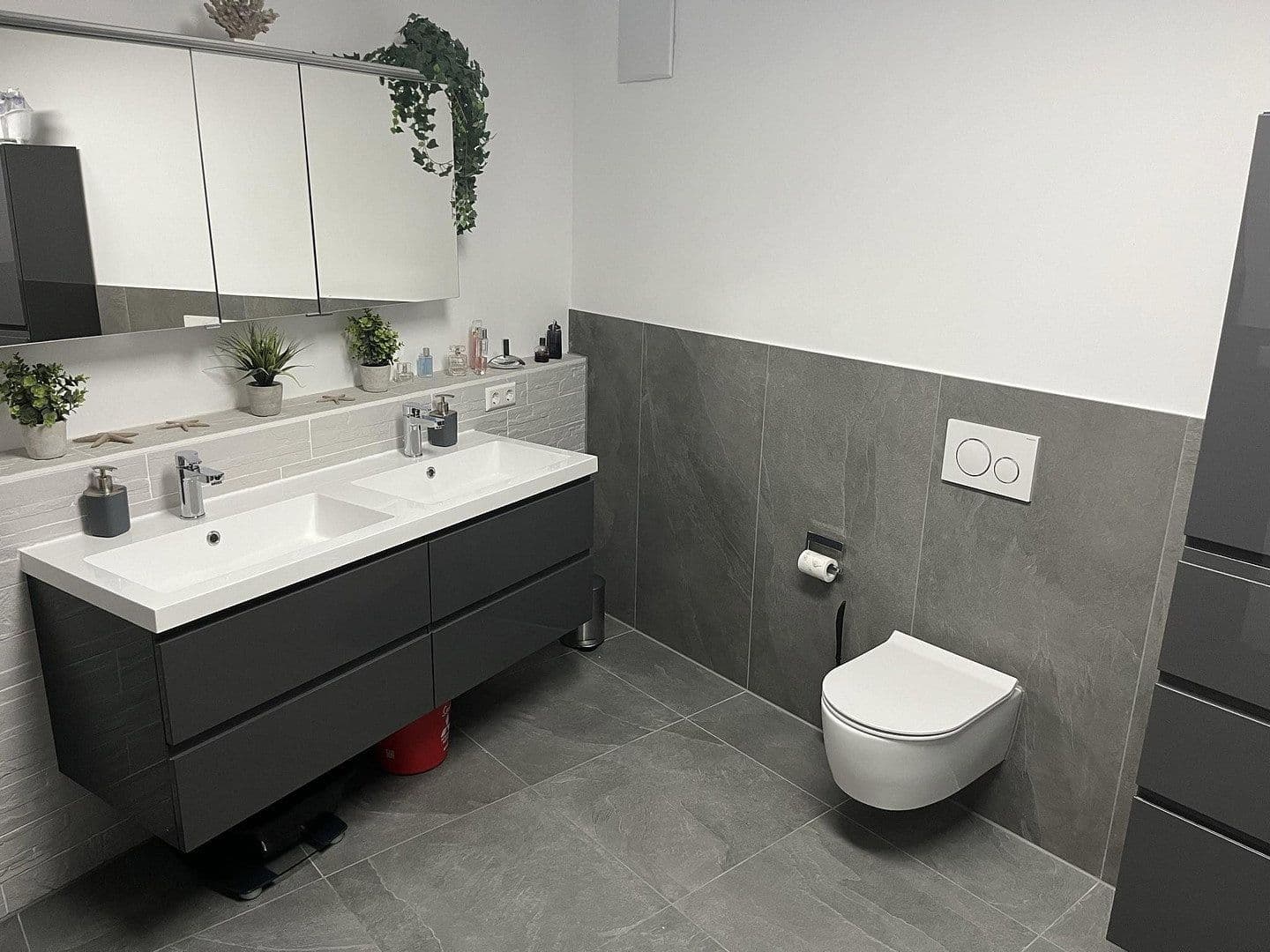 Prenájom bytu 4-izbový 117 m², Amselrain 34, Oberderdingen, Bádensko-Wurttembersko Prenájom bytu 4-izbový 117 m², Amselrain 34, Oberderdingen, Bádensko-Wurttembersko