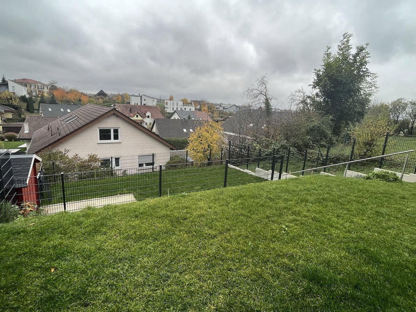 Prenájom bytu 4-izbový 117 m², Amselrain 34, Oberderdingen, Bádensko-Wurttembersko Prenájom bytu 4-izbový 117 m², Amselrain 34, Oberderdingen, Bádensko-Wurttembersko