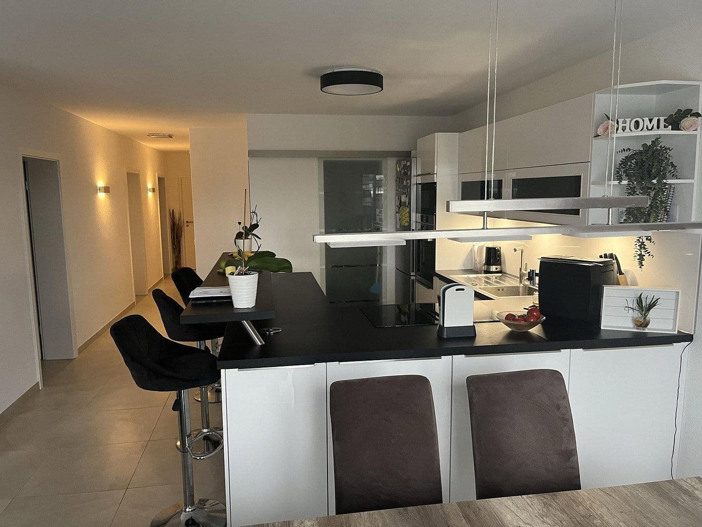 Prenájom bytu 4-izbový 117 m², Amselrain 34, Oberderdingen, Bádensko-Wurttembersko Prenájom bytu 4-izbový 117 m², Amselrain 34, Oberderdingen, Bádensko-Wurttembersko