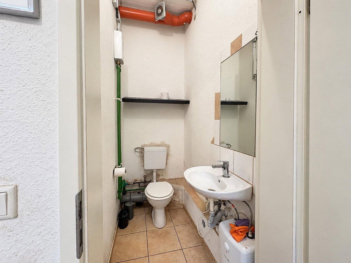 Prenájom nebytového priestoru 173 m², Leverkusen, Opladen, Severné Porýnie - Westfálsko Prenájom nebytového priestoru 173 m², Leverkusen, Opladen, Severné Porýnie - Westfálsko