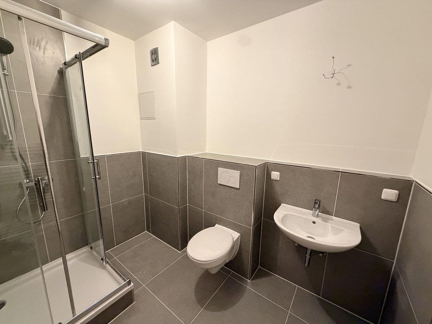Prenájom bytu 2-izbový 63 m², Oberursel (Taunus), Hesensko Prenájom bytu 2-izbový 63 m², Oberursel (Taunus), Hesensko