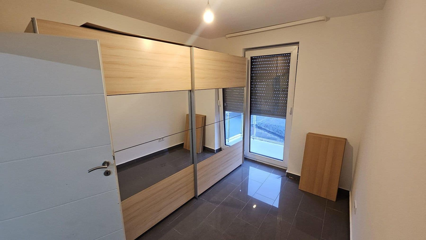 Prenájom bytu 3-izbový 80 m², Bad Vilbel, Hesensko Prenájom bytu 3-izbový 80 m², Bad Vilbel, Hesensko