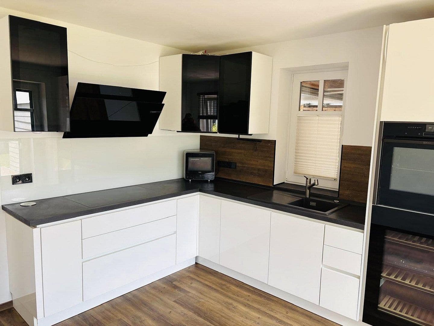 Predaj domu 161 m², pozemok 786 m², Dorfstraße 16 A, Fahrdorf, Šlezvicko-Holštajnsko Predaj domu 161 m², pozemok 786 m², Dorfstraße 16 A, Fahrdorf, Šlezvicko-Holštajnsko