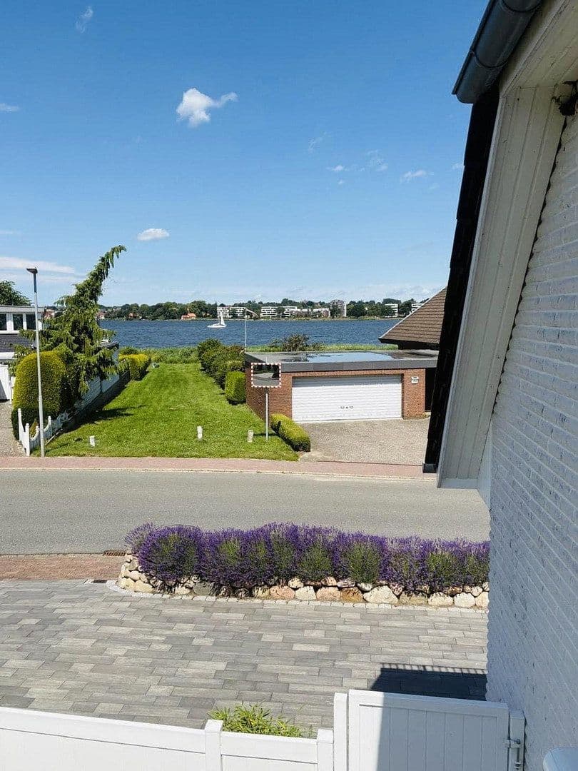 Predaj domu 161 m², pozemok 786 m², Dorfstraße 16 A, Fahrdorf, Šlezvicko-Holštajnsko Predaj domu 161 m², pozemok 786 m², Dorfstraße 16 A, Fahrdorf, Šlezvicko-Holštajnsko