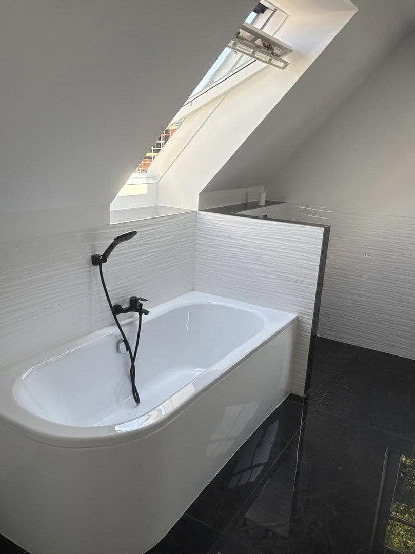 Predaj domu 161 m², pozemok 786 m², Dorfstraße 16 A, Fahrdorf, Šlezvicko-Holštajnsko Predaj domu 161 m², pozemok 786 m², Dorfstraße 16 A, Fahrdorf, Šlezvicko-Holštajnsko