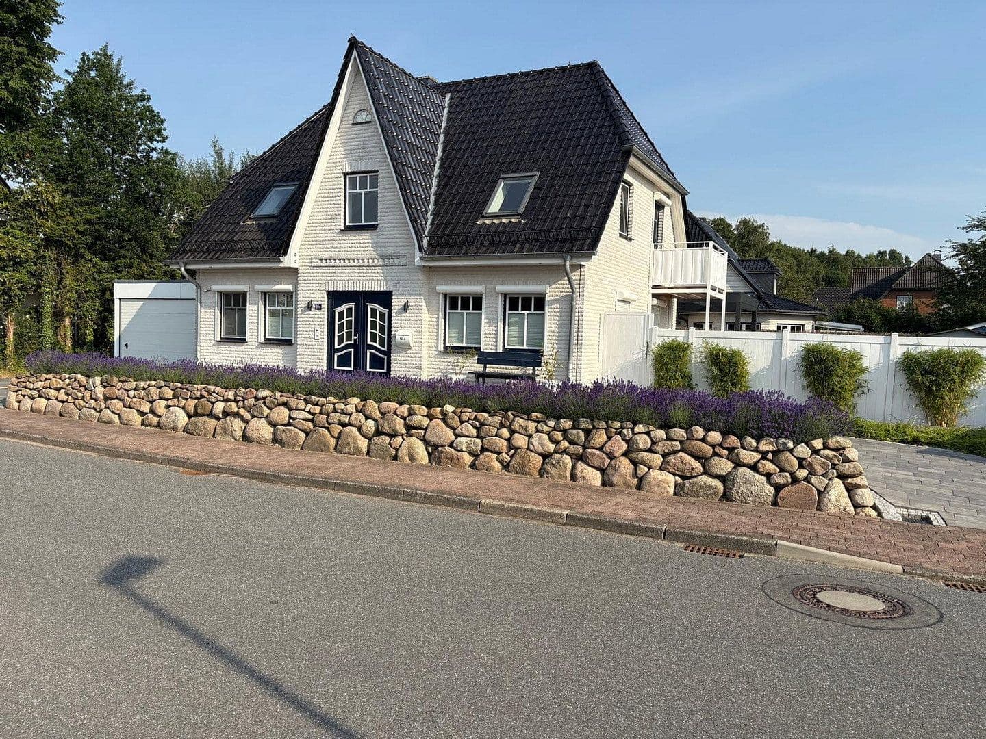 Predaj domu 161 m², pozemok 786 m², Dorfstraße 16 A, Fahrdorf, Šlezvicko-Holštajnsko Predaj domu 161 m², pozemok 786 m², Dorfstraße 16 A, Fahrdorf, Šlezvicko-Holštajnsko