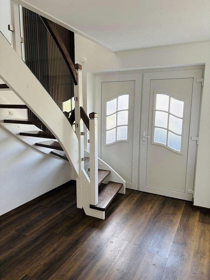 Predaj domu 161 m², pozemok 786 m², Dorfstraße 16 A, Fahrdorf, Šlezvicko-Holštajnsko Predaj domu 161 m², pozemok 786 m², Dorfstraße 16 A, Fahrdorf, Šlezvicko-Holštajnsko