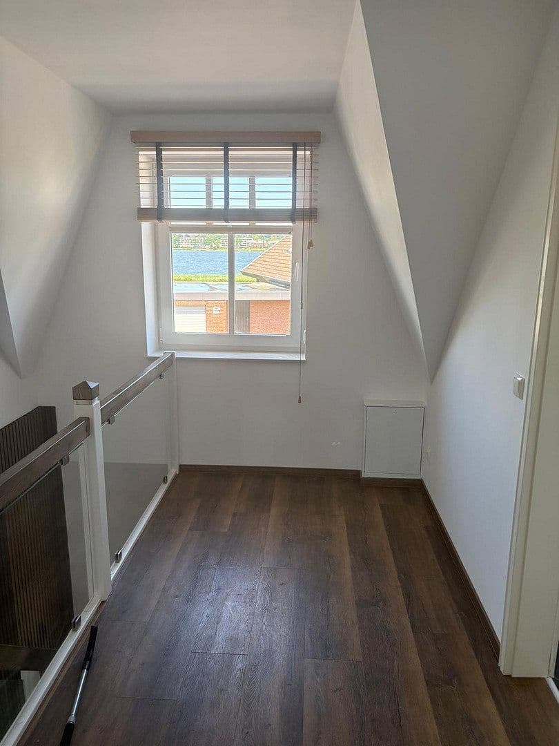 Predaj domu 161 m², pozemok 786 m², Dorfstraße 16 A, Fahrdorf, Šlezvicko-Holštajnsko Predaj domu 161 m², pozemok 786 m², Dorfstraße 16 A, Fahrdorf, Šlezvicko-Holštajnsko