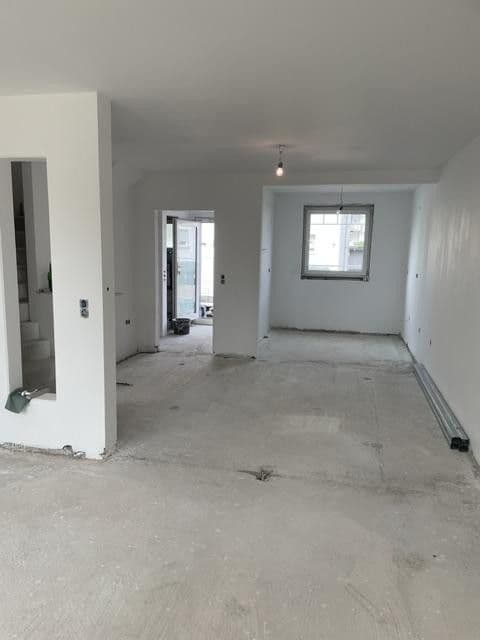 Predaj domu 150 m², pozemok 159 m², Gründau, Hesensko Predaj domu 150 m², pozemok 159 m², Gründau, Hesensko