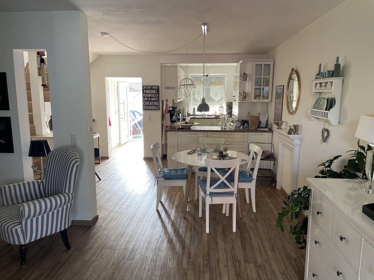 Predaj domu 150 m², pozemok 159 m², Gründau, Hesensko Predaj domu 150 m², pozemok 159 m², Gründau, Hesensko