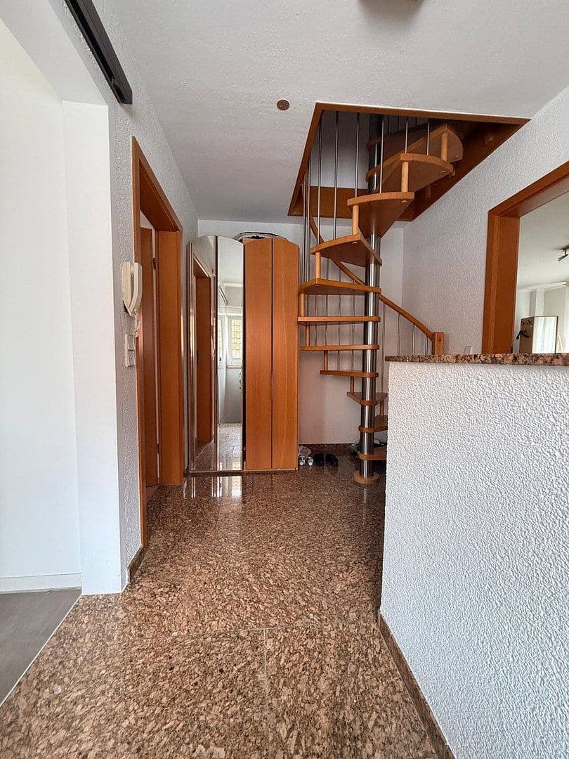 Predaj domu 125 m², pozemok 443 m², Offenbach am Main, Hesensko Predaj domu 125 m², pozemok 443 m², Offenbach am Main, Hesensko
