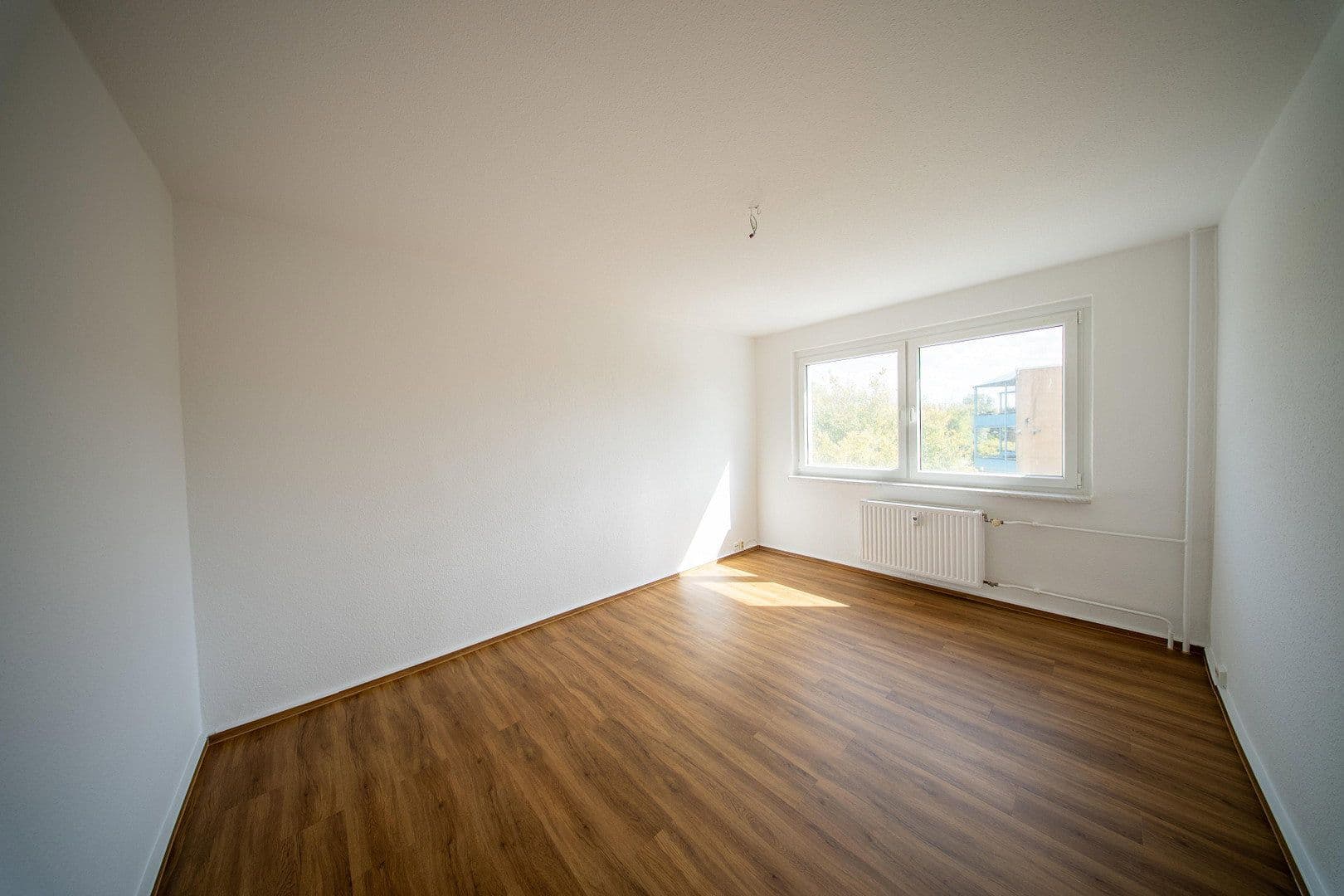 Prenájom bytu 4-izbový 75 m², Puschkinstraße 24, Bitterfeld-Wolfen, Sasko-Anhaltsko Prenájom bytu 4-izbový 75 m², Puschkinstraße 24, Bitterfeld-Wolfen, Sasko-Anhaltsko
