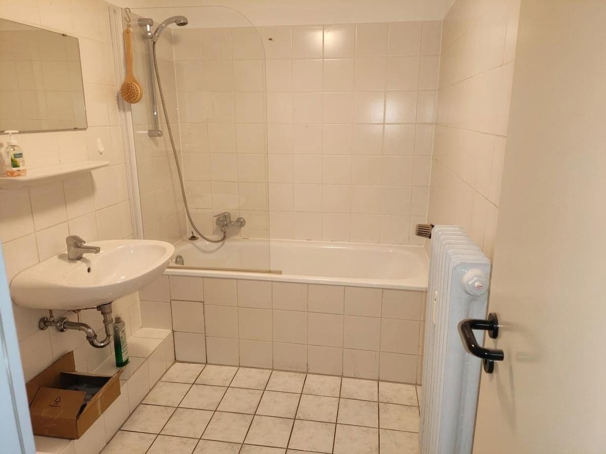 Prenájom bytu 2-izbový 80 m², Loehergaben 29, Aachen, Severné Porýnie - Westfálsko Prenájom bytu 2-izbový 80 m², Loehergaben 29, Aachen, Severné Porýnie - Westfálsko