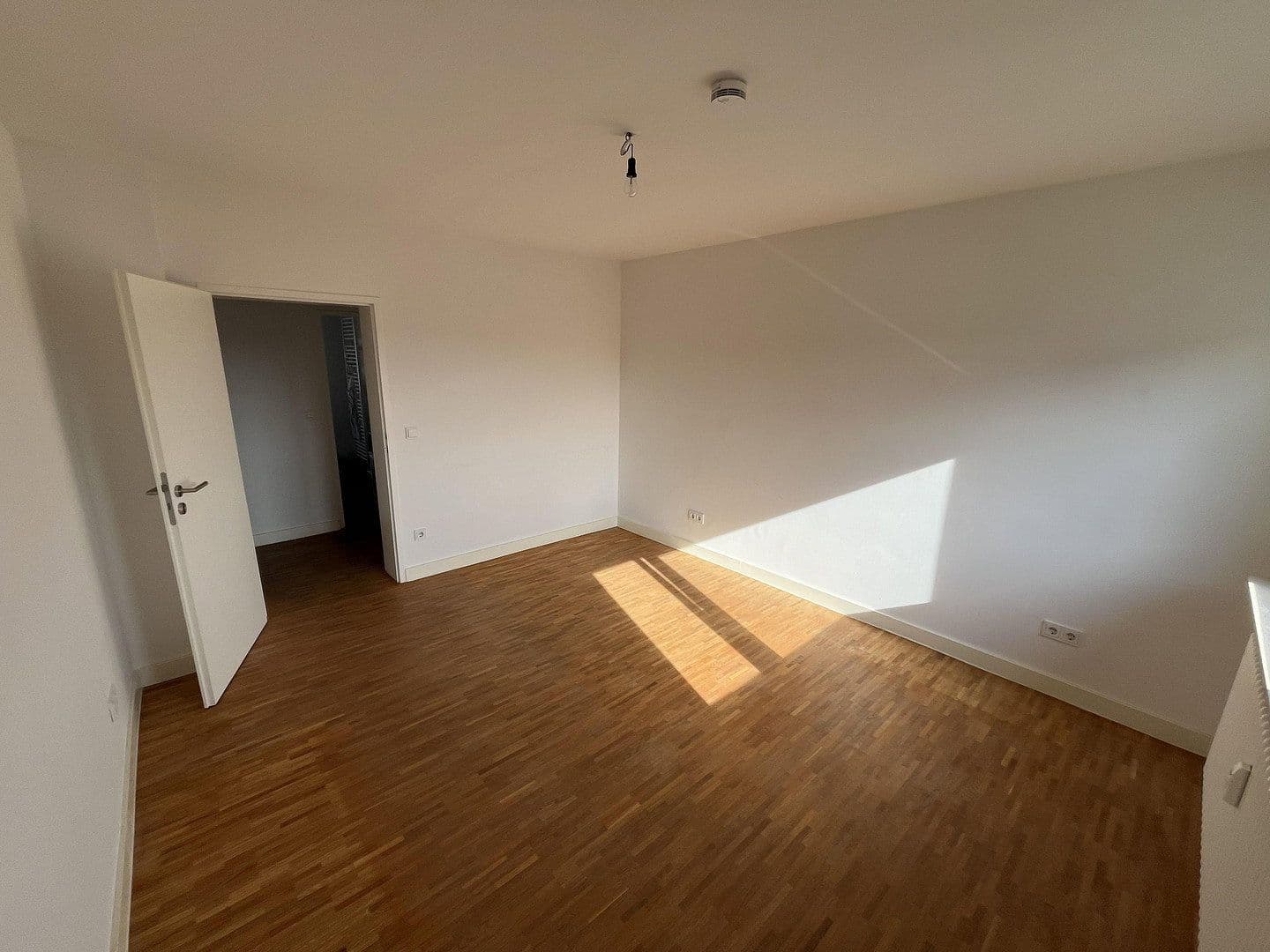 Predaj bytu 2-izbový 62 m², Viernheim, Hesensko Predaj bytu 2-izbový 62 m², Viernheim, Hesensko