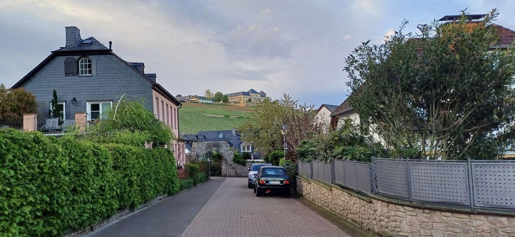 Predaj domu 200 m², pozemok 274 m², Geisenheim, Hesensko Predaj domu 200 m², pozemok 274 m², Geisenheim, Hesensko