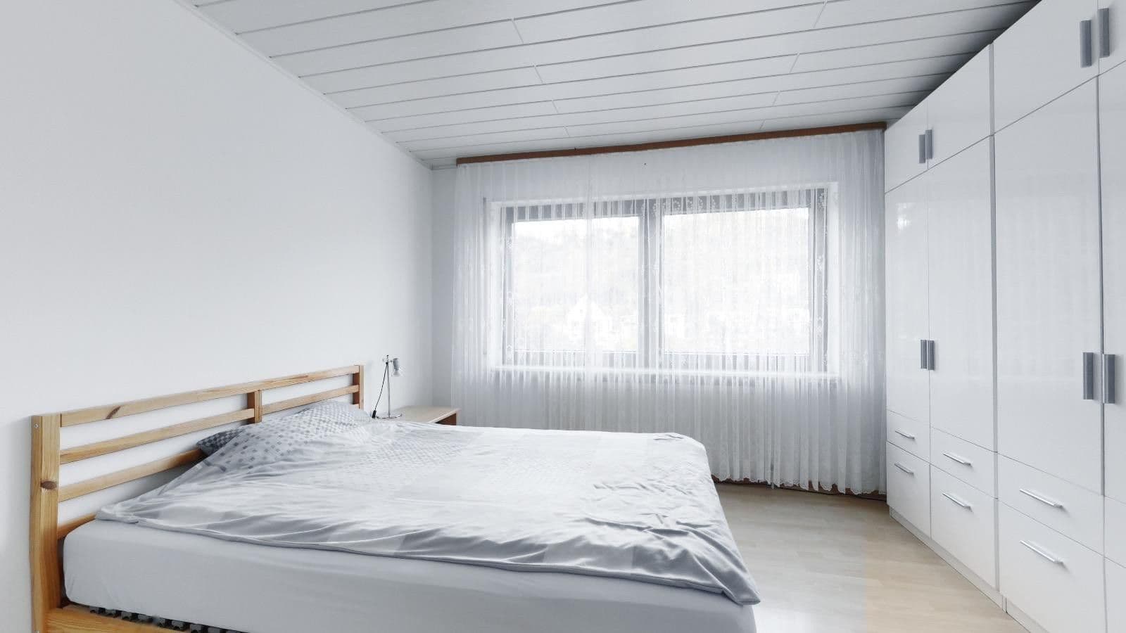 Predaj domu 244 m², pozemok 723 m², Kaiserslautern, Porýnie-Falcko Predaj domu 244 m², pozemok 723 m², Kaiserslautern, Porýnie-Falcko