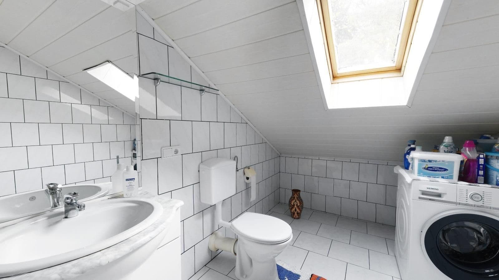 Predaj domu 244 m², pozemok 723 m², Kaiserslautern, Porýnie-Falcko Predaj domu 244 m², pozemok 723 m², Kaiserslautern, Porýnie-Falcko