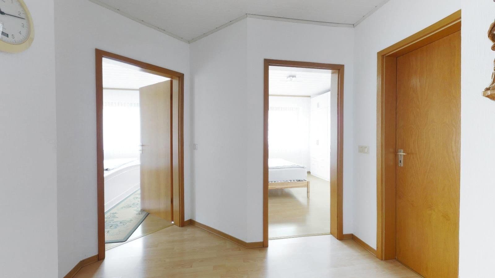 Predaj domu 244 m², pozemok 723 m², Kaiserslautern, Porýnie-Falcko Predaj domu 244 m², pozemok 723 m², Kaiserslautern, Porýnie-Falcko