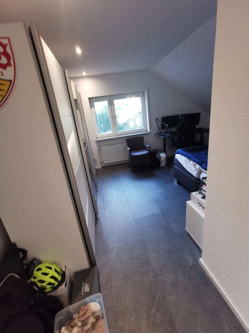 Prenájom bytu 2-izbový 57 m², Leinfelden-Echterdingen, Bádensko-Wurttembersko Prenájom bytu 2-izbový 57 m², Leinfelden-Echterdingen, Bádensko-Wurttembersko