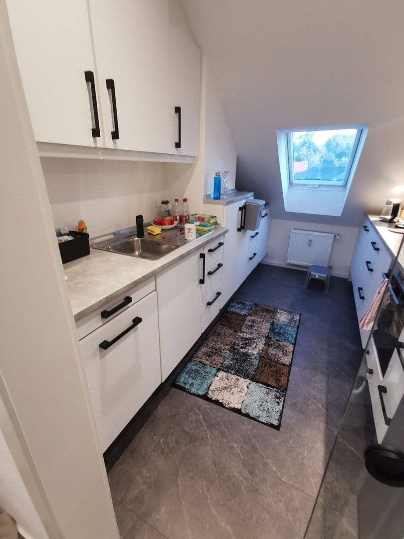 Prenájom bytu 2-izbový 57 m², Leinfelden-Echterdingen, Bádensko-Wurttembersko Prenájom bytu 2-izbový 57 m², Leinfelden-Echterdingen, Bádensko-Wurttembersko