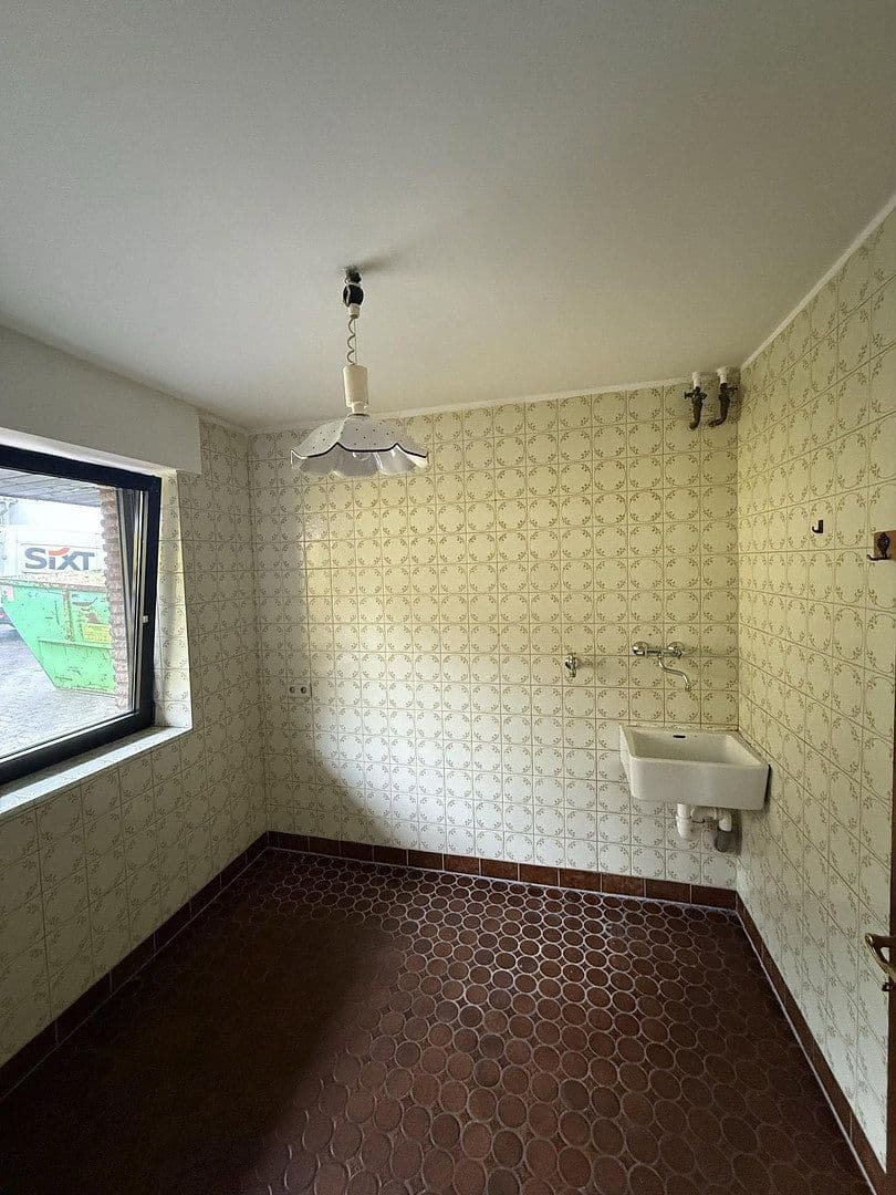 Prenájom domu 145 m², pozemok 650 m², Neuenrader Straße 27, Balve, Severné Porýnie - Westfálsko Prenájom domu 145 m², pozemok 650 m², Neuenrader Straße 27, Balve, Severné Porýnie - Westfálsko