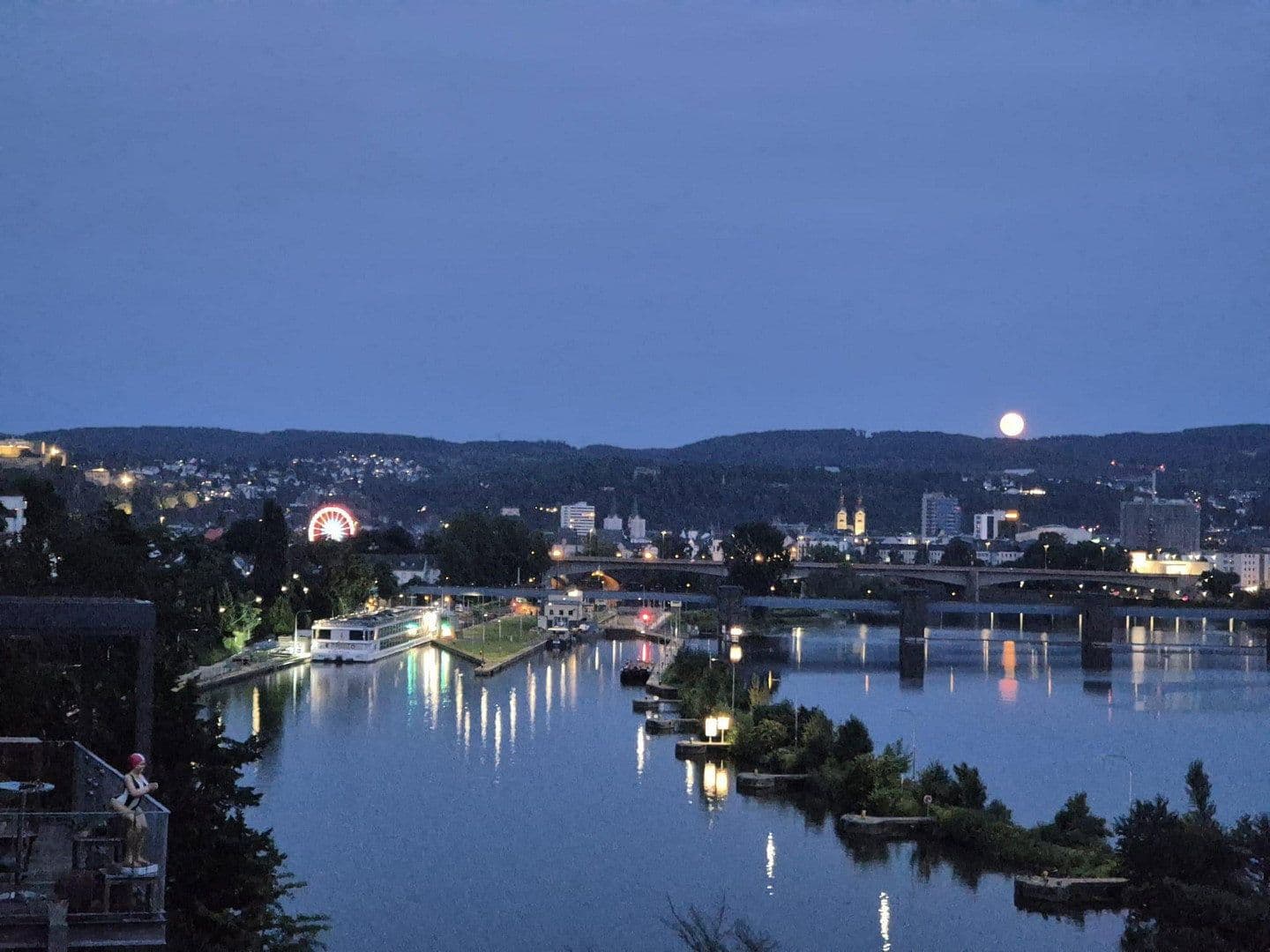 Predaj bytu 160 m², Koblenz, Porýnie-Falcko Predaj bytu 160 m², Koblenz, Porýnie-Falcko