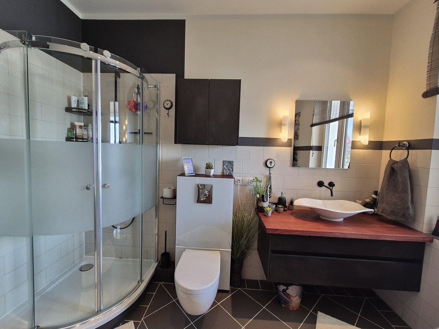 Predaj bytu 160 m², Koblenz, Porýnie-Falcko Predaj bytu 160 m², Koblenz, Porýnie-Falcko
