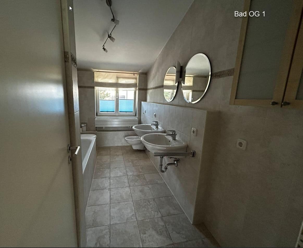 Predaj domu 133 m², pozemok 145 m², Hausham, Bavorsko Predaj domu 133 m², pozemok 145 m², Hausham, Bavorsko