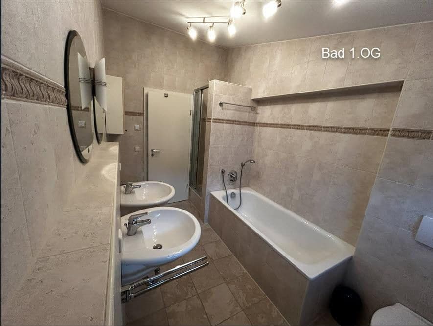 Predaj domu 133 m², pozemok 145 m², Hausham, Bavorsko Predaj domu 133 m², pozemok 145 m², Hausham, Bavorsko