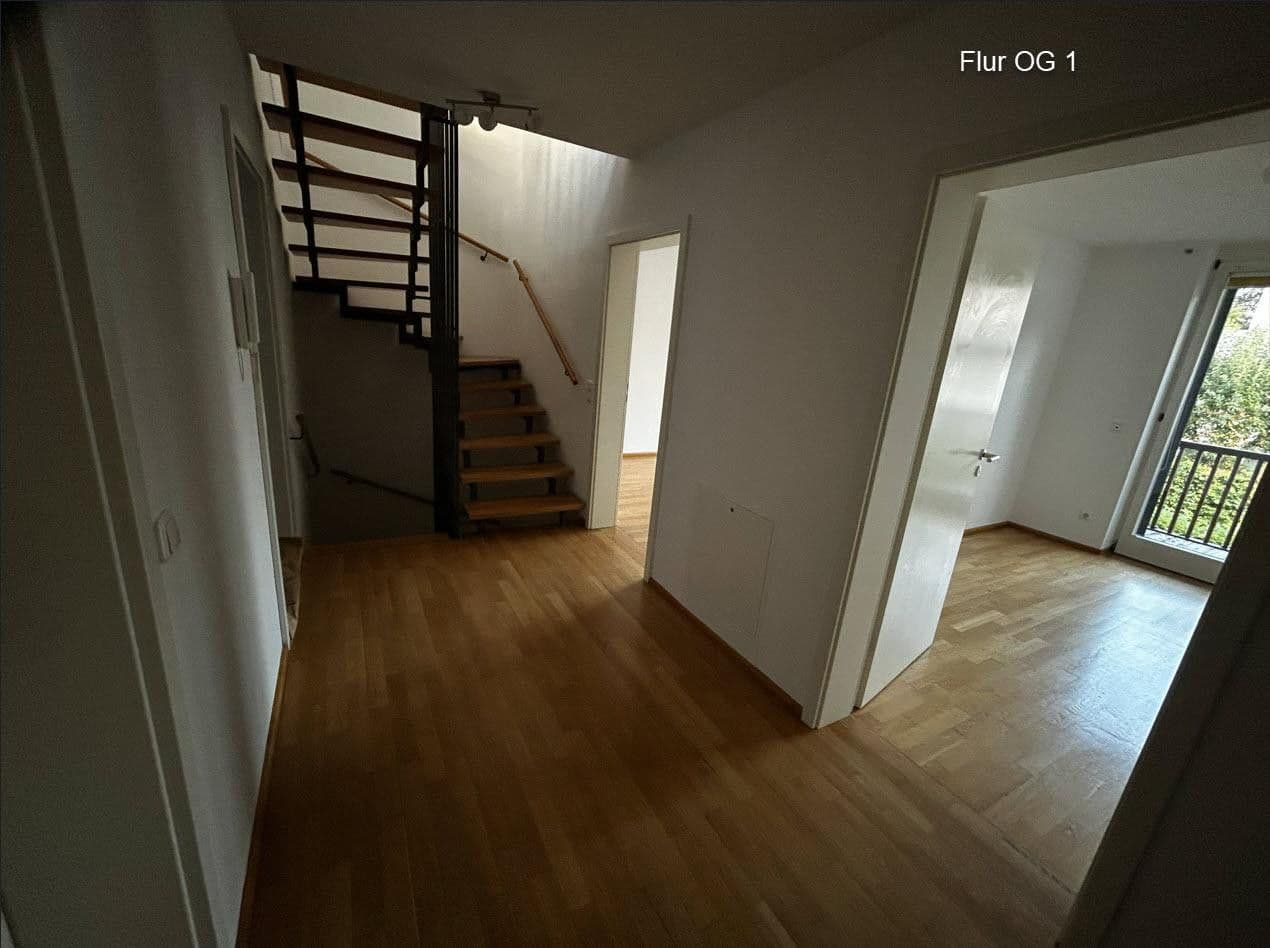 Predaj domu 133 m², pozemok 145 m², Hausham, Bavorsko Predaj domu 133 m², pozemok 145 m², Hausham, Bavorsko