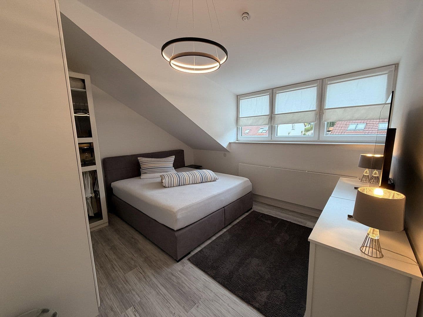 Predaj domu 225 m², pozemok 350 m², Aystetten, Bavorsko Predaj domu 225 m², pozemok 350 m², Aystetten, Bavorsko