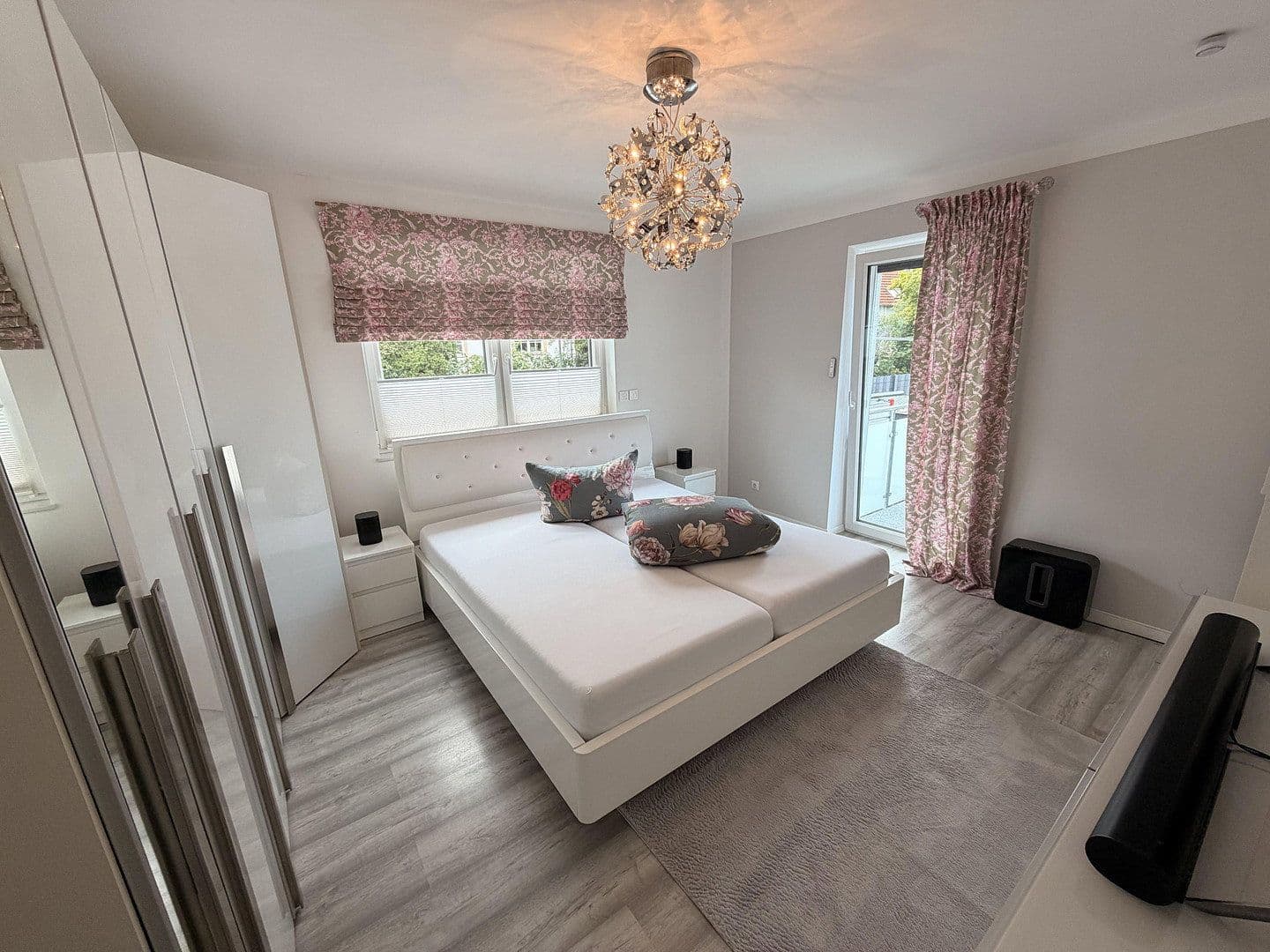 Predaj domu 225 m², pozemok 350 m², Aystetten, Bavorsko Predaj domu 225 m², pozemok 350 m², Aystetten, Bavorsko