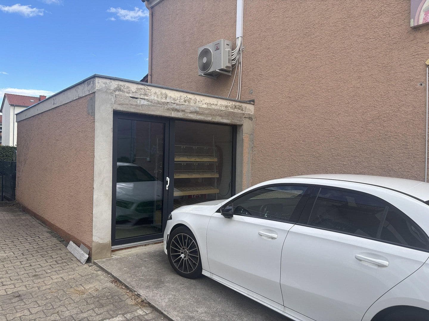 Predaj domu 173 m², pozemok 455 m², Rheinstraße 52, Ingelheim am Rhein, Porýnie-Falcko Predaj domu 173 m², pozemok 455 m², Rheinstraße 52, Ingelheim am Rhein, Porýnie-Falcko