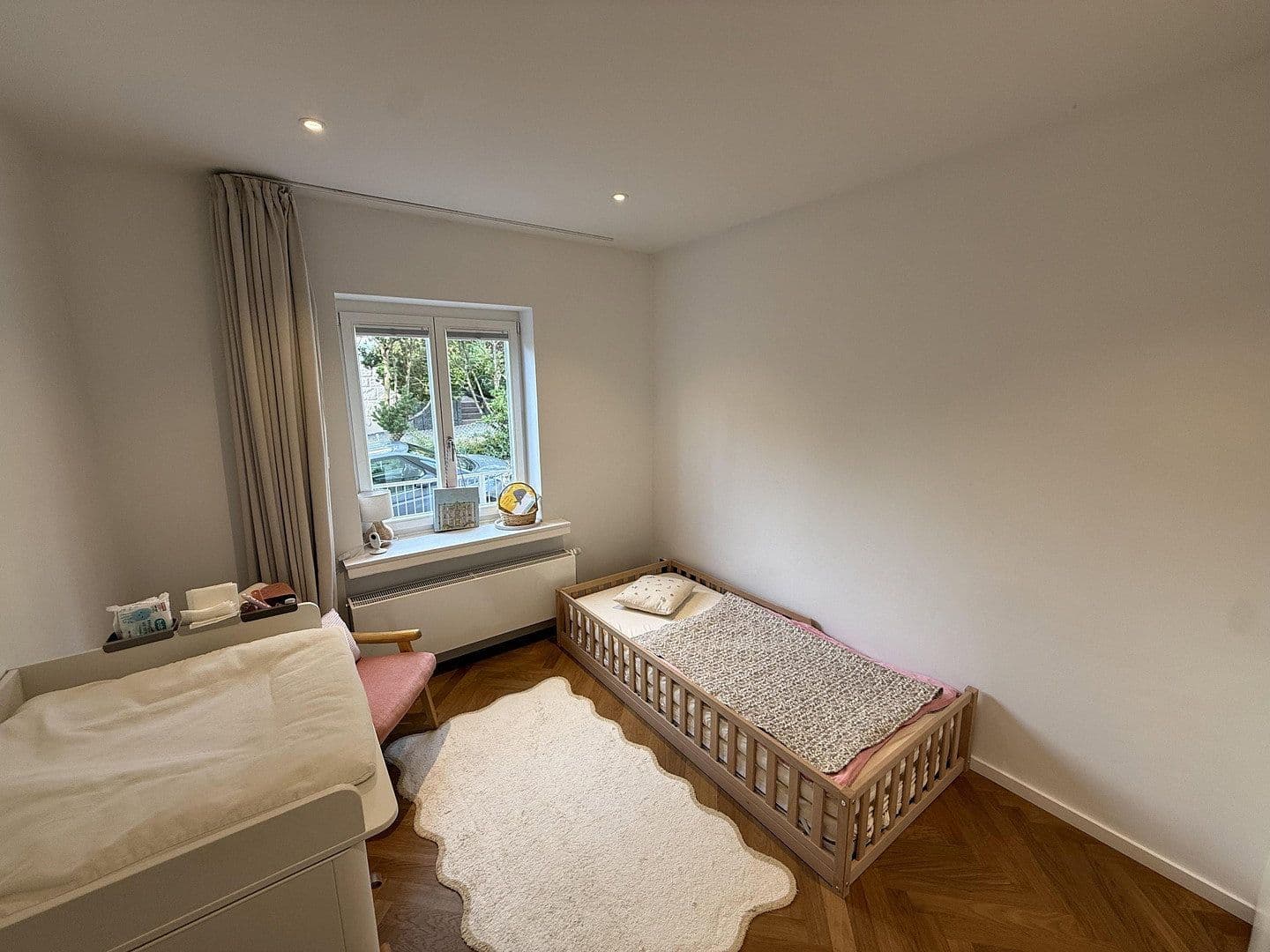 Prenájom bytu 4-izbový 157 m², Kassel, Hesensko Prenájom bytu 4-izbový 157 m², Kassel, Hesensko