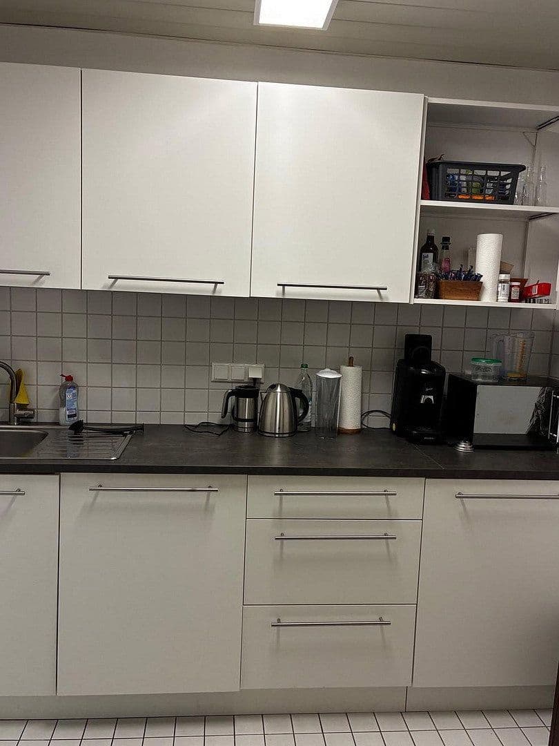 Prenájom kancelárie 88 m², Rudolf Diesel Strasse 7, Landsbeerg am Lech, Bavorsko Prenájom kancelárie 88 m², Rudolf Diesel Strasse 7, Landsbeerg am Lech, Bavorsko