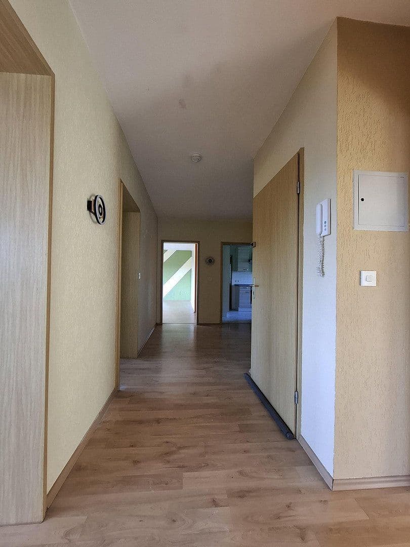 Predaj domu 329 m², pozemok 550 m², Am Talblick 17, Oberwesel, Porýnie-Falcko Predaj domu 329 m², pozemok 550 m², Am Talblick 17, Oberwesel, Porýnie-Falcko