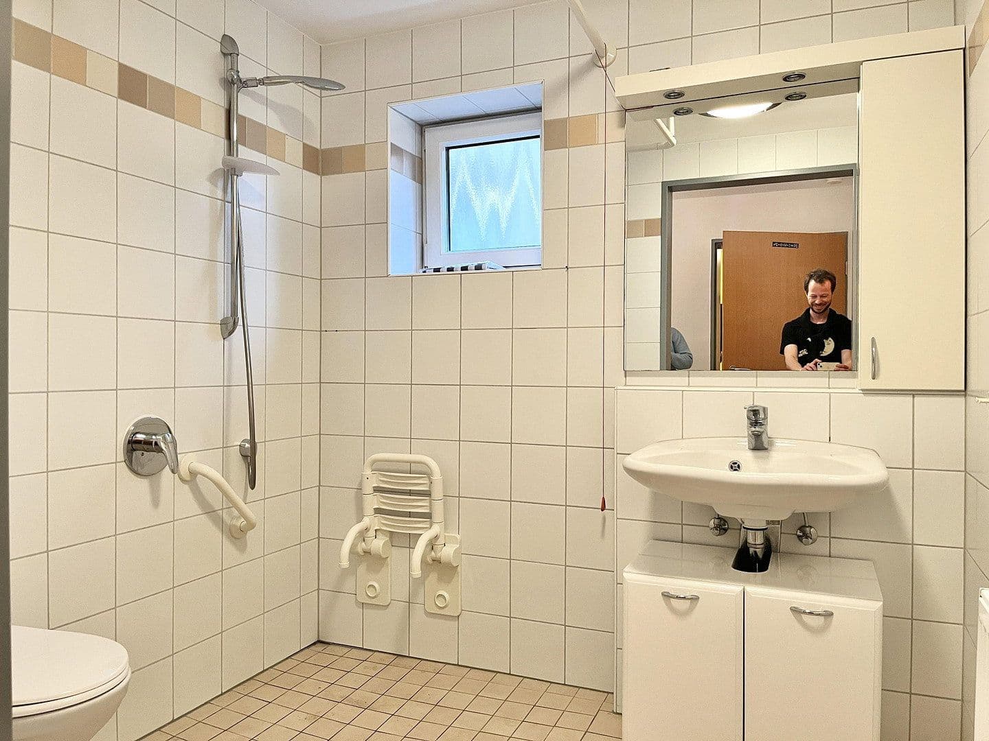 Prenájom bytu 2-izbový 58 m², August-Bebel-Str. 7b, Bielefeld, Severné Porýnie - Westfálsko Prenájom bytu 2-izbový 58 m², August-Bebel-Str. 7b, Bielefeld, Severné Porýnie - Westfálsko