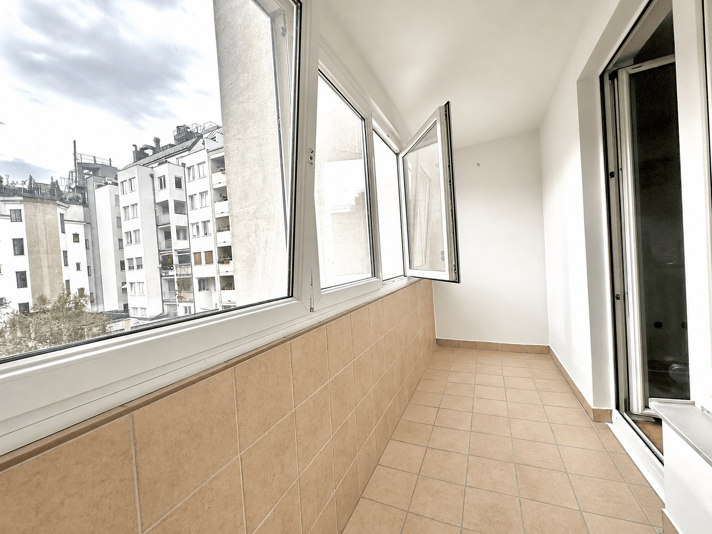 Prenájom bytu 3-izbový 67 m², Grubergasse 5, Wien, Viedeň Prenájom bytu 3-izbový 67 m², Grubergasse 5, Wien, Viedeň