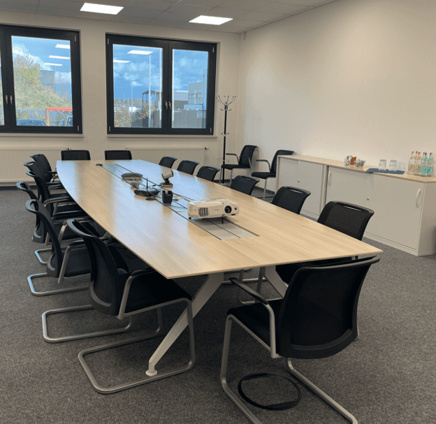 Prenájom kancelárie 500 m², 85098 Großmerhring, Bavorsko Prenájom kancelárie 500 m², 85098 Großmerhring, Bavorsko